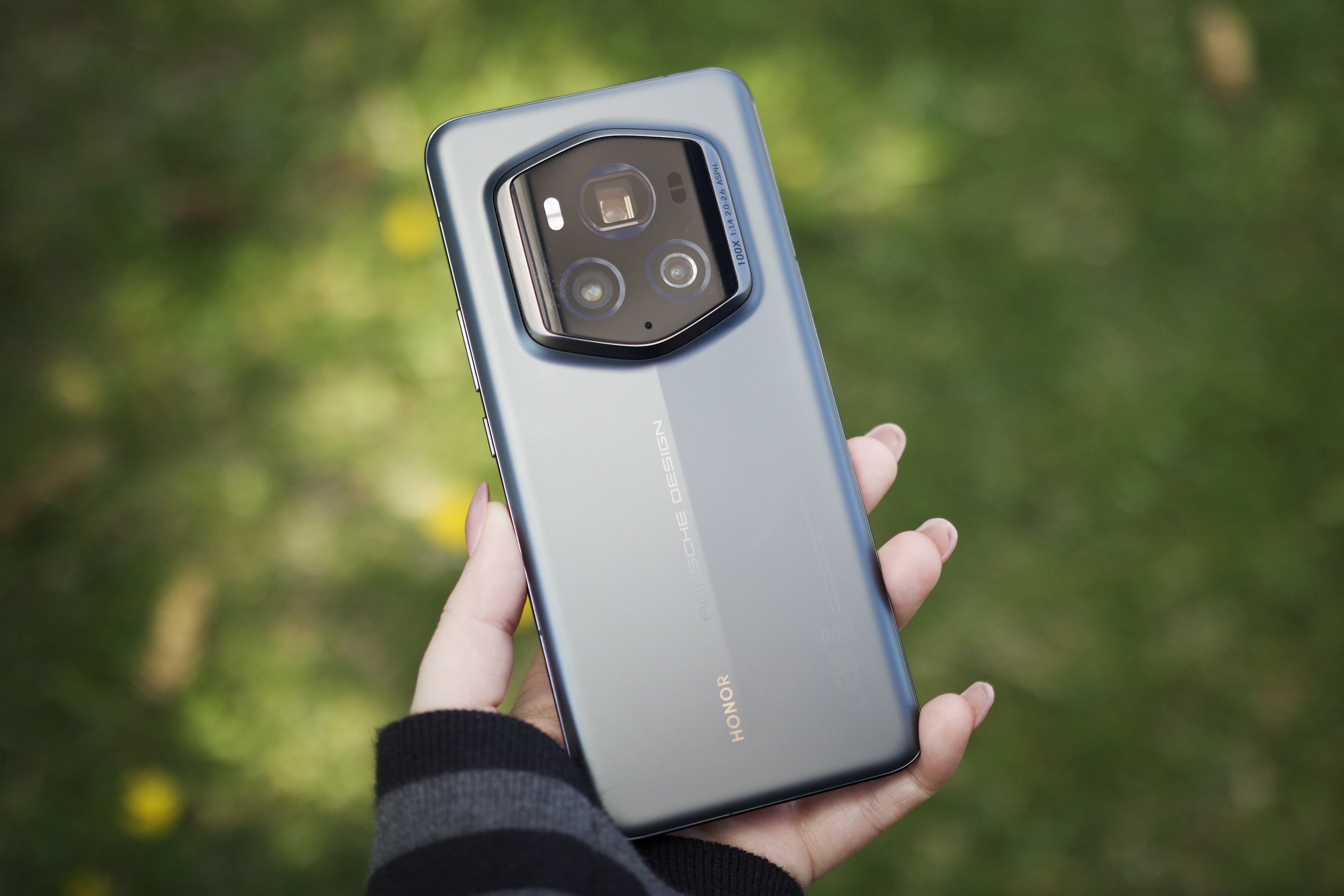 The Honor Magic 6 RSR is my new favorite Android phone of 2024