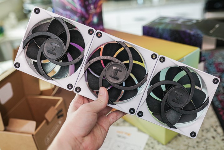 Three Hyte fans magnetically connected together.