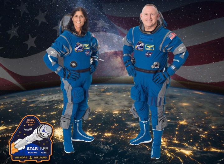 Le portrait officiel de l’équipage du Boeing Crew Flight Test de la NASA. À gauche, Suni Williams, qui servira de pilote, et à droite, Barry « Butch » Wilmore, commandant du vaisseau spatial.