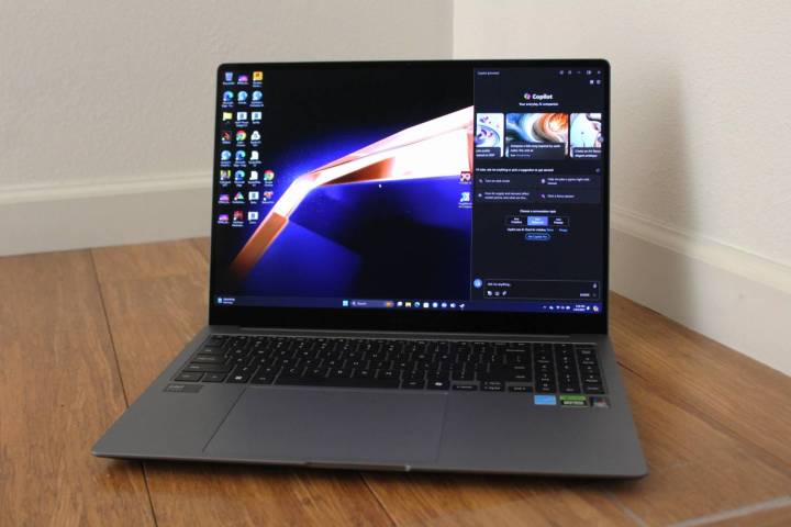The screen of the Galaxy Book4 Ultra.