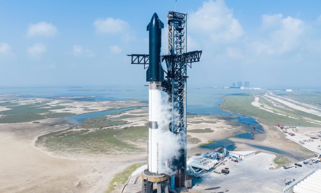 SpaceX's Starship rocket on the launchpad.